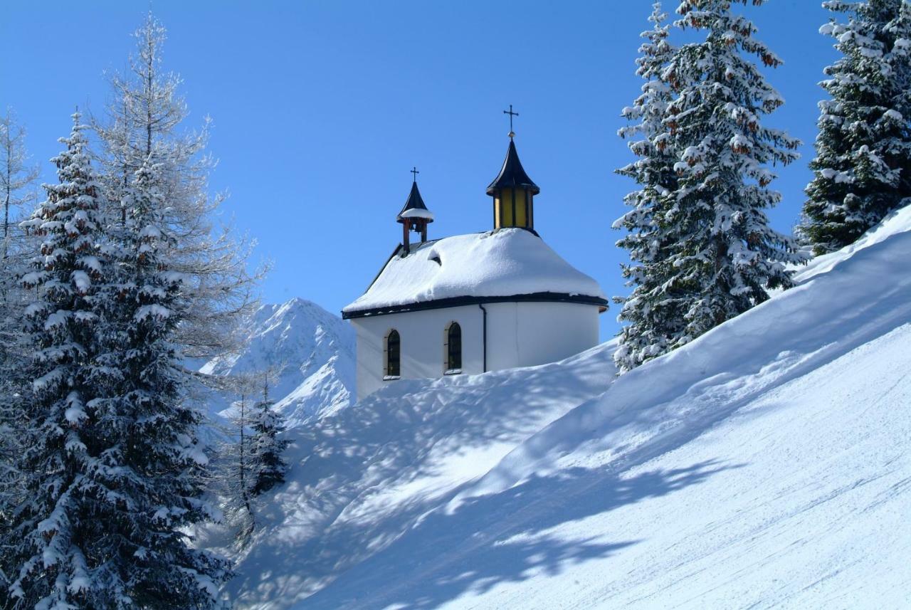 Apart Oberhaus كابل المظهر الخارجي الصورة